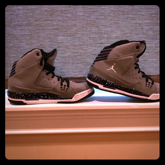 Jordan Shoes - Air Jordan high tops